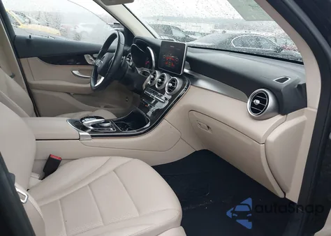 2017 Mercedes-Benz Glc 300 4Matic из США, поврежденный, VIN WDC0G4KB7HF182736